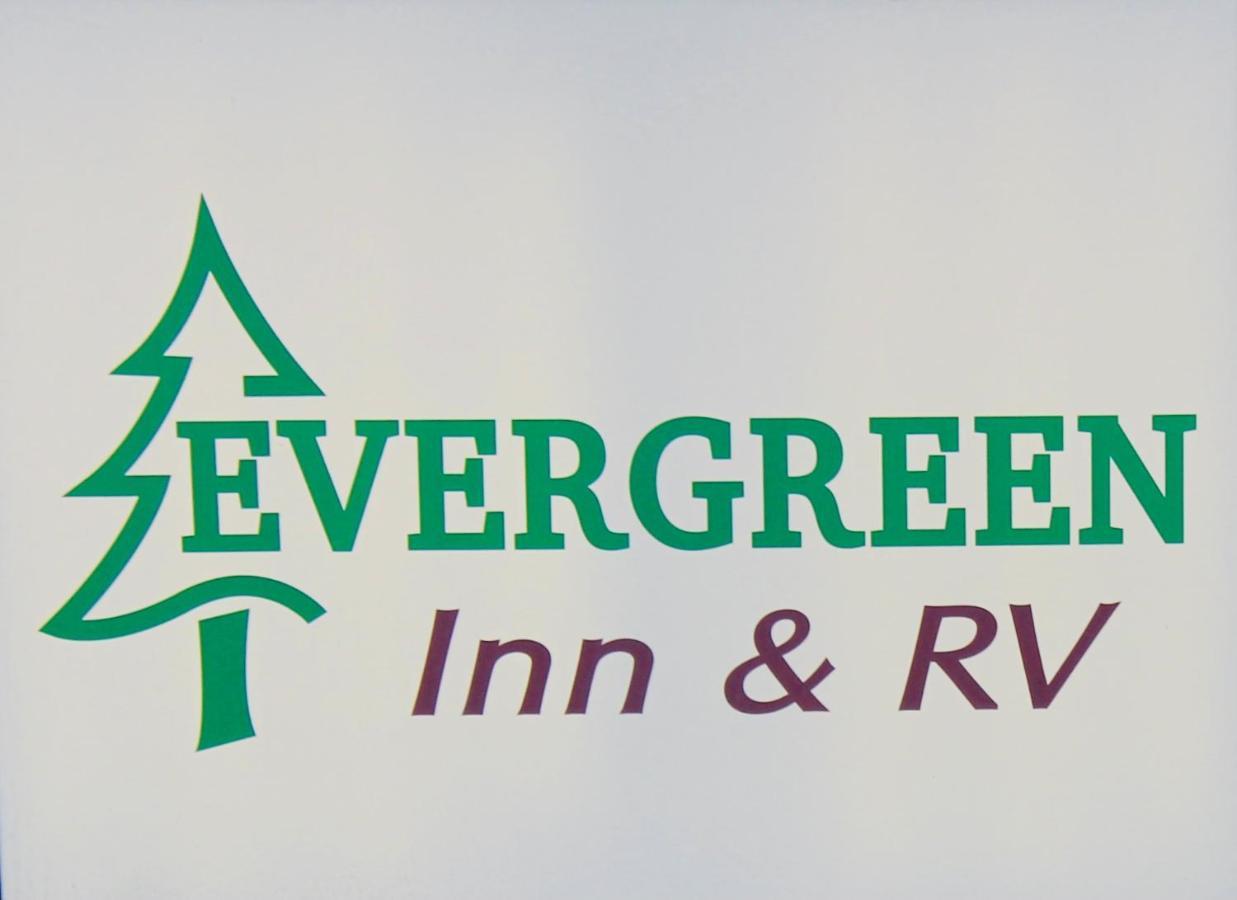 Evergreen Inn And R.V. Winnfield Exteriér fotografie